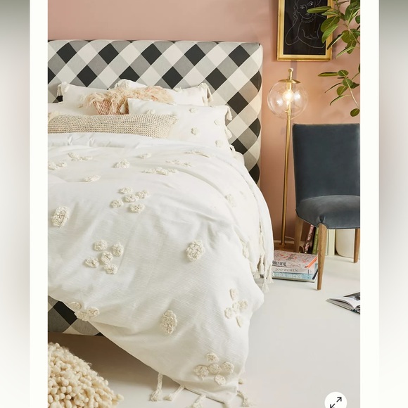 Anthropologie Cream Floral Duvet Cover - Picture 1 of 4
